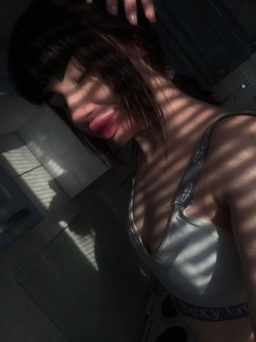 Индивидуалка Эсмеральда Фотография 3